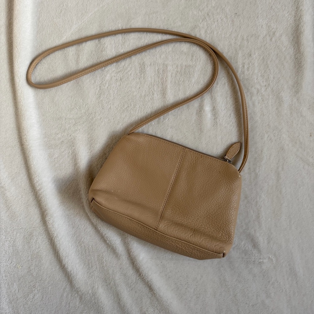 Stone Mountain Crossbody Bag - Picture 2 of 5